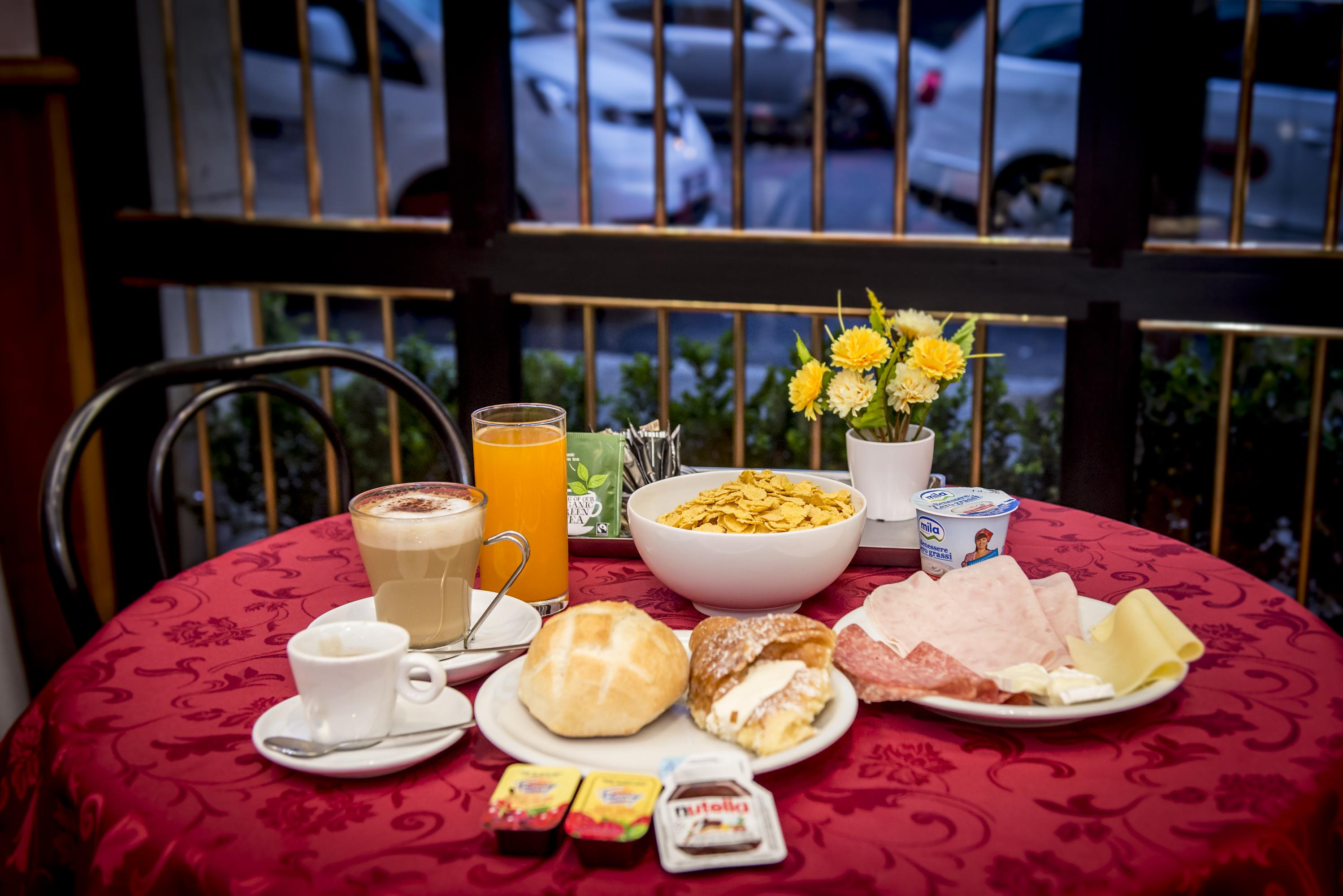 Hotel Emmaus Roma Ngoại thất bức ảnh