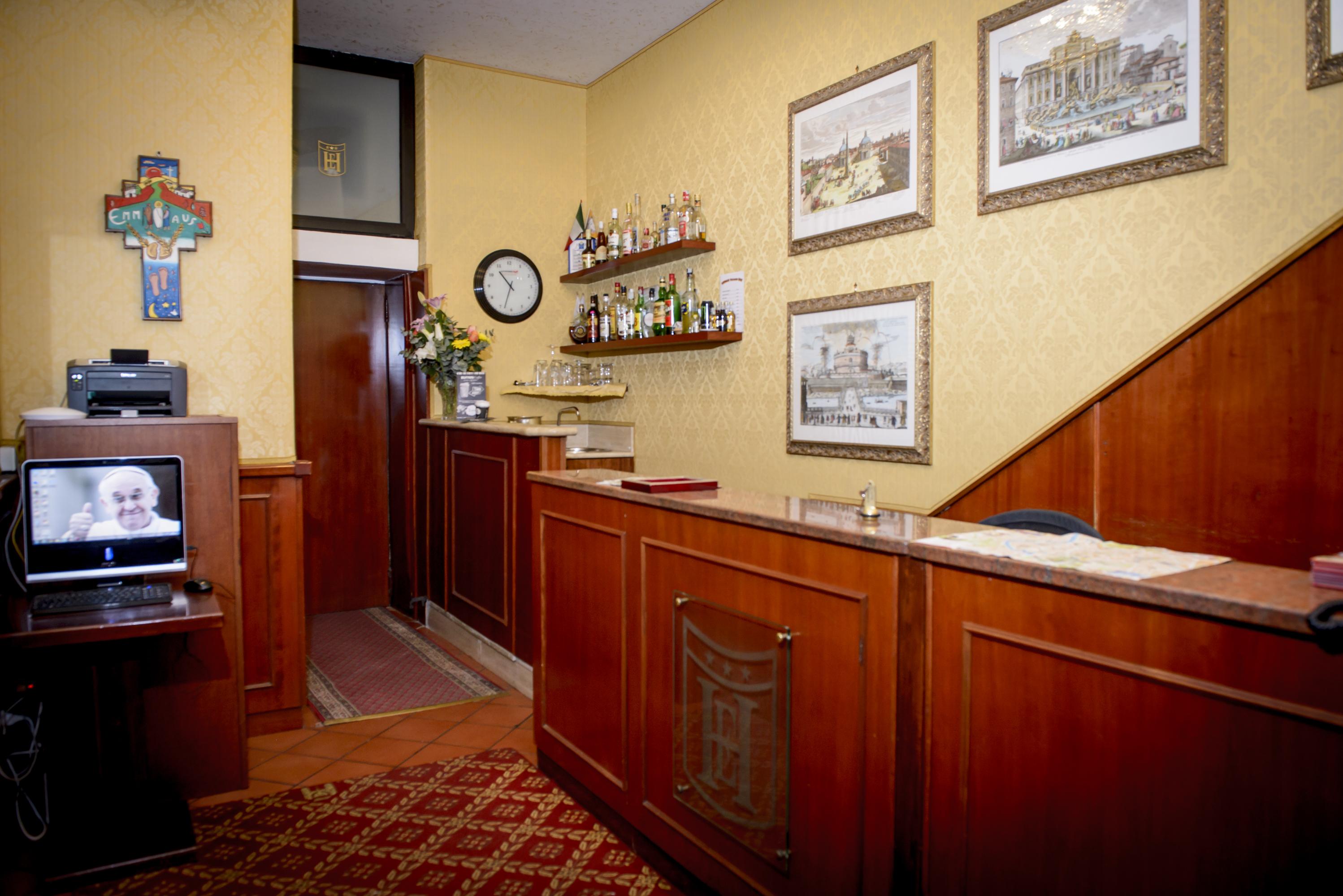 Hotel Emmaus Roma Ngoại thất bức ảnh