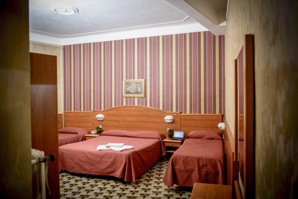 Hotel Emmaus Roma Ngoại thất bức ảnh