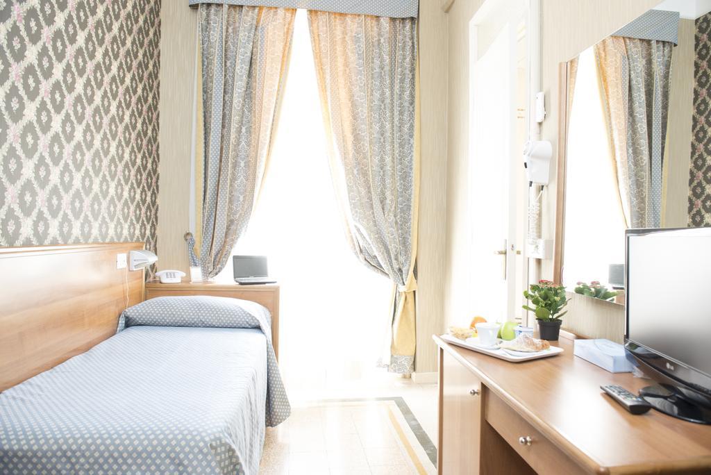 Hotel Emmaus Roma Ngoại thất bức ảnh