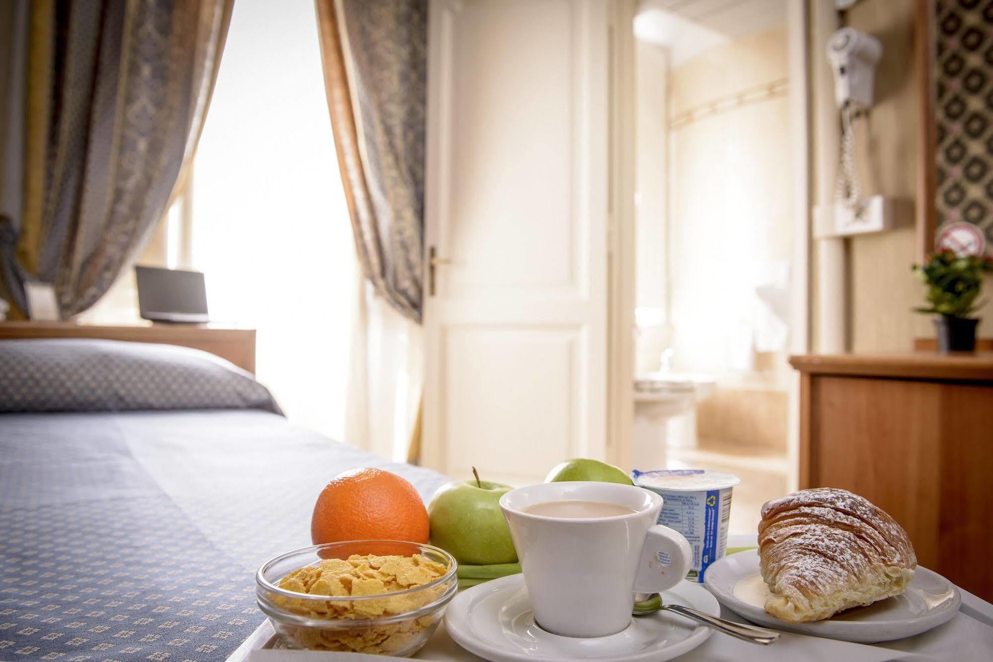 Hotel Emmaus Roma Ngoại thất bức ảnh