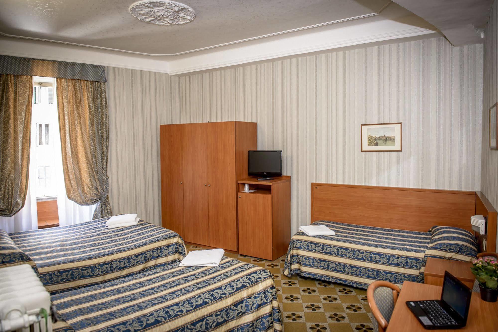 Hotel Emmaus Roma Ngoại thất bức ảnh